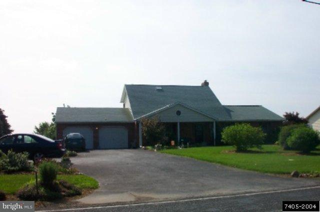 27 Littlestown Road Littlestown, PA 17340 - Photo 1 of 9
