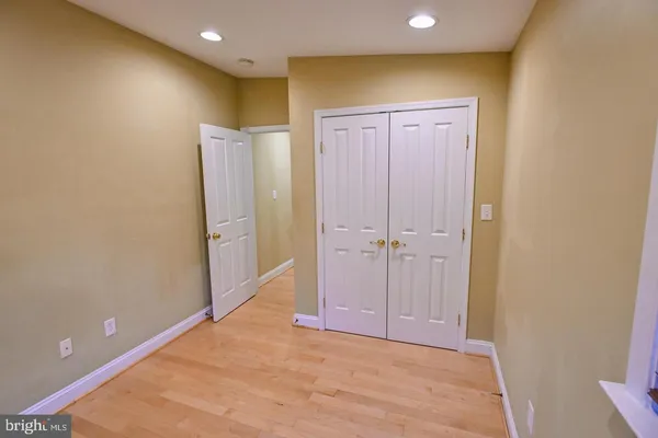 $2,700 | 21 South Chapel Street, Baltimore, MD 21231