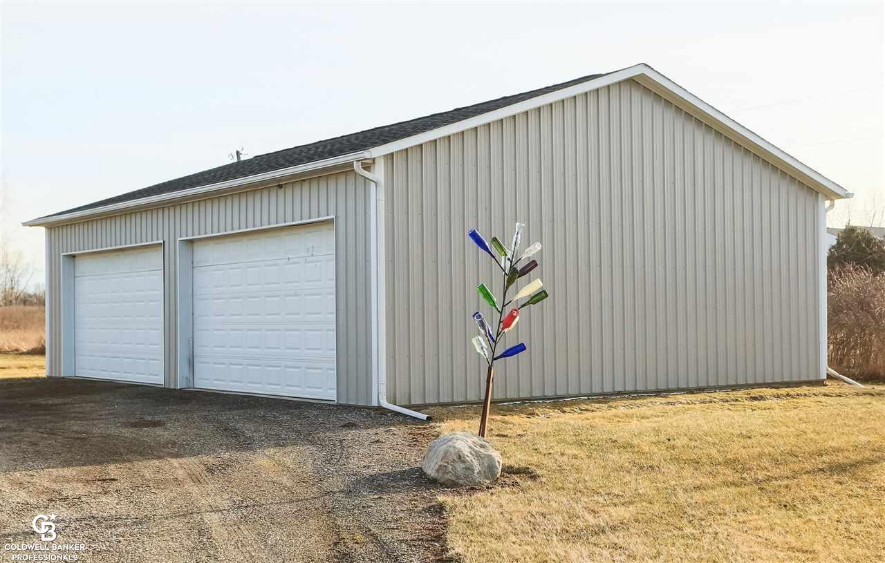 14081 Tubspring Road Allenton, MI 48002 - Photo 39 of 41 30x40 Pole Barn