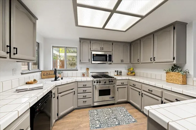 $624,500 | 15 Sierra Mesa Court, Auburn, CA 95603