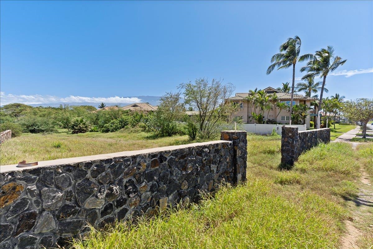 371 South Kihei Road Kihei, HI 96753 - Photo 22 of 29 a view of a pathway both side of river and yard