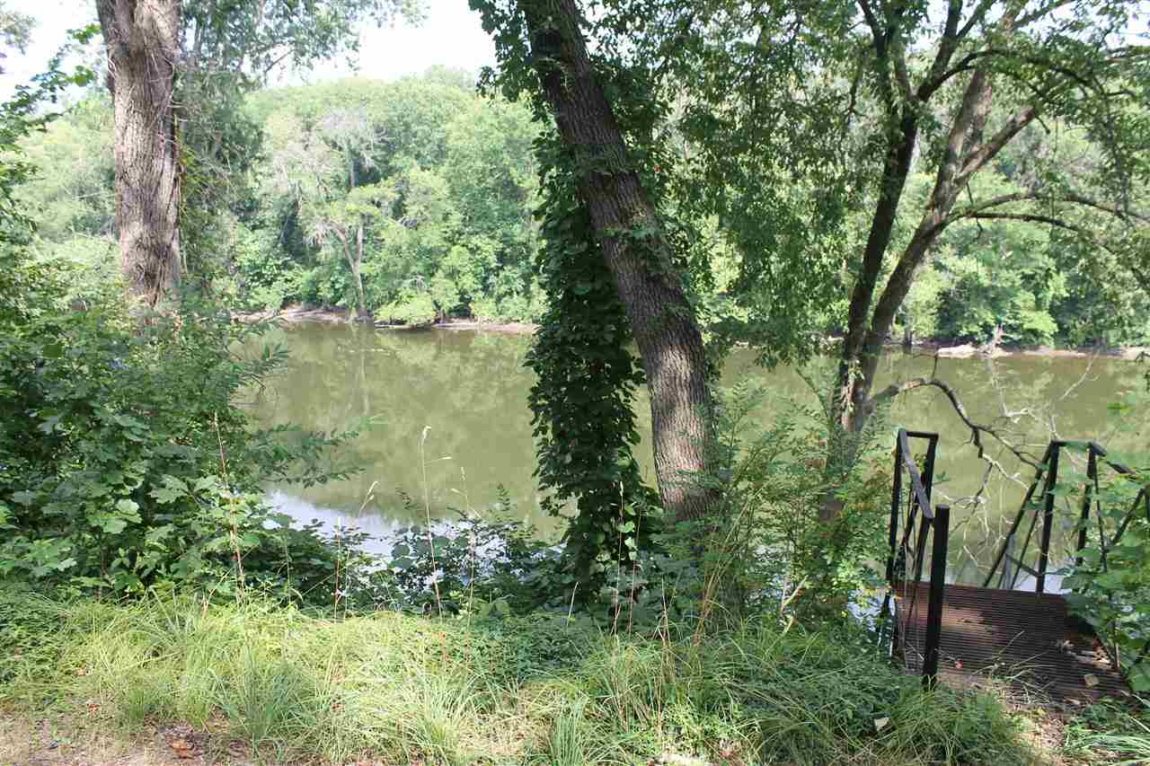 52090 Lilac Road South Bend, IN 46628 - Photo 4 of 16 Gallery Image 4
