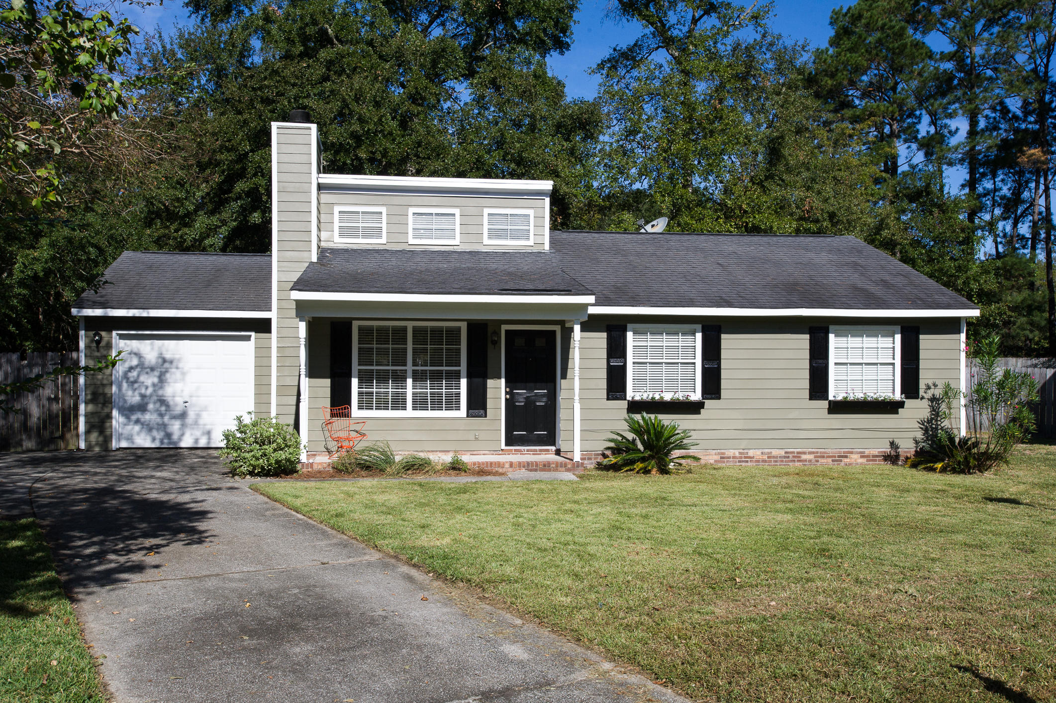 101 Laurel Ridge Road North Charleston, SC 29418 - Photo 1 of 28 STP_3254