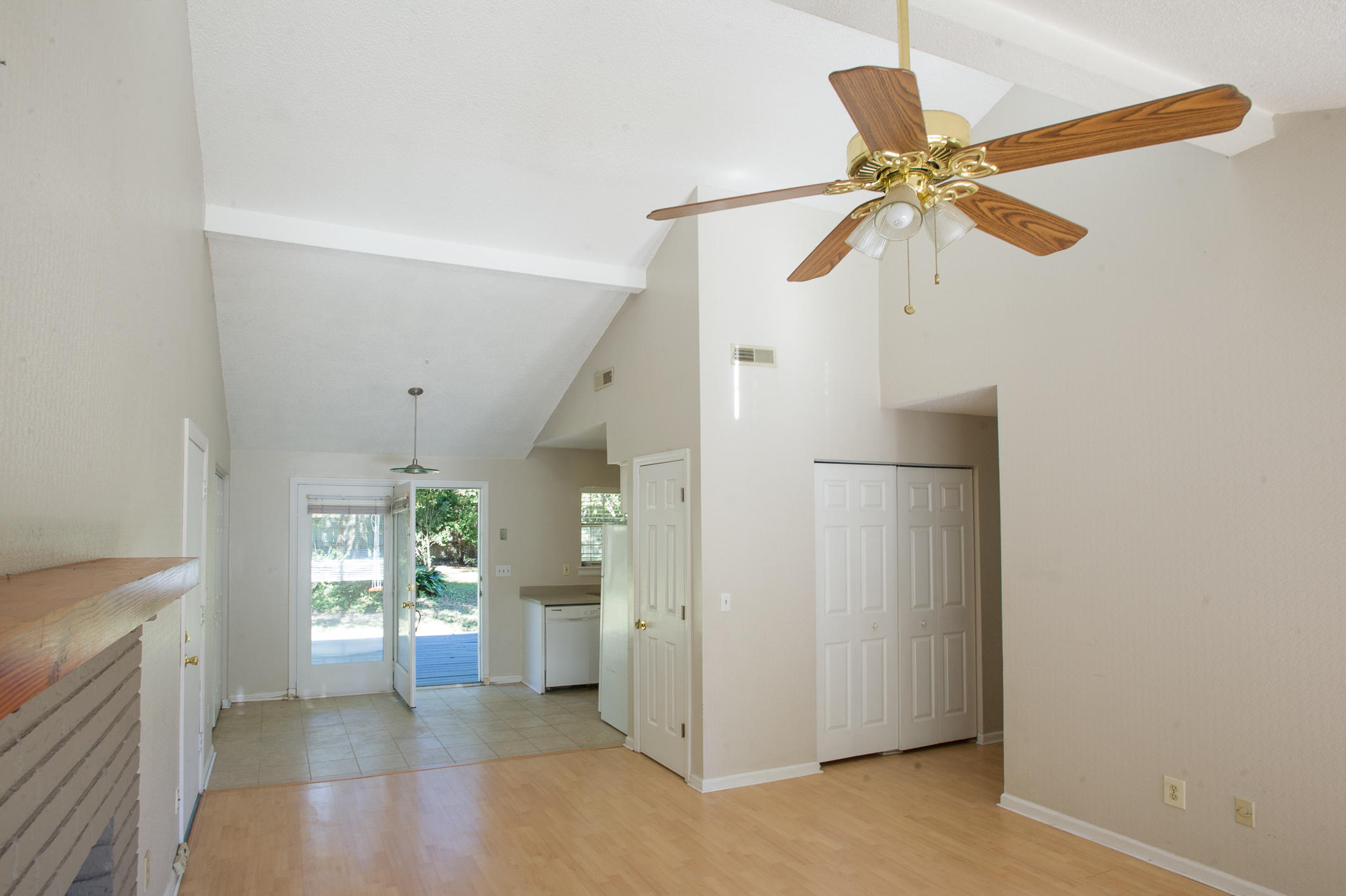 101 Laurel Ridge Road North Charleston, SC 29418 - Photo 12 of 28 STP_3275