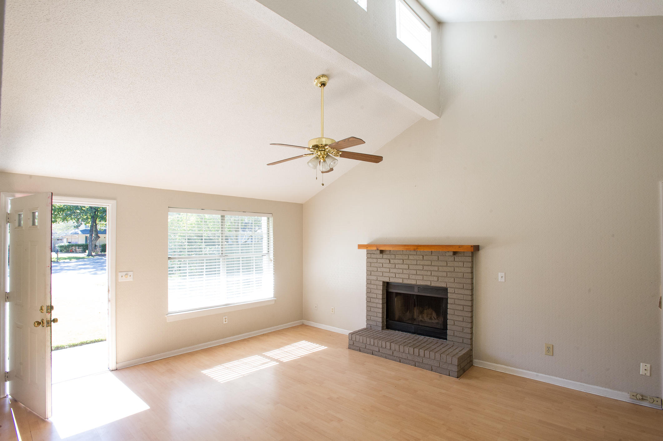 101 Laurel Ridge Road North Charleston, SC 29418 - Photo 14 of 28 STP_3297