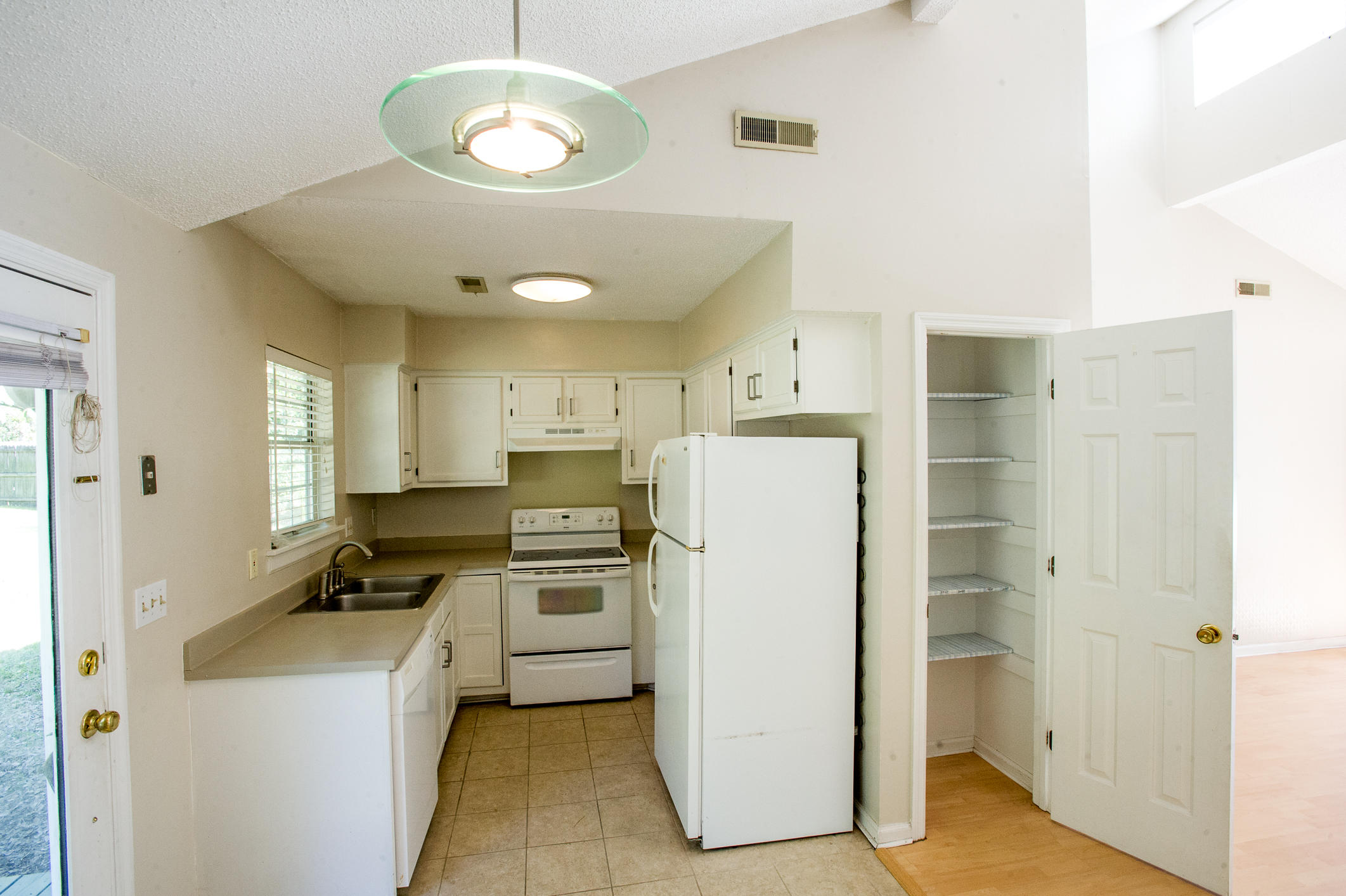 101 Laurel Ridge Road North Charleston, SC 29418 - Photo 18 of 28 STP_3298