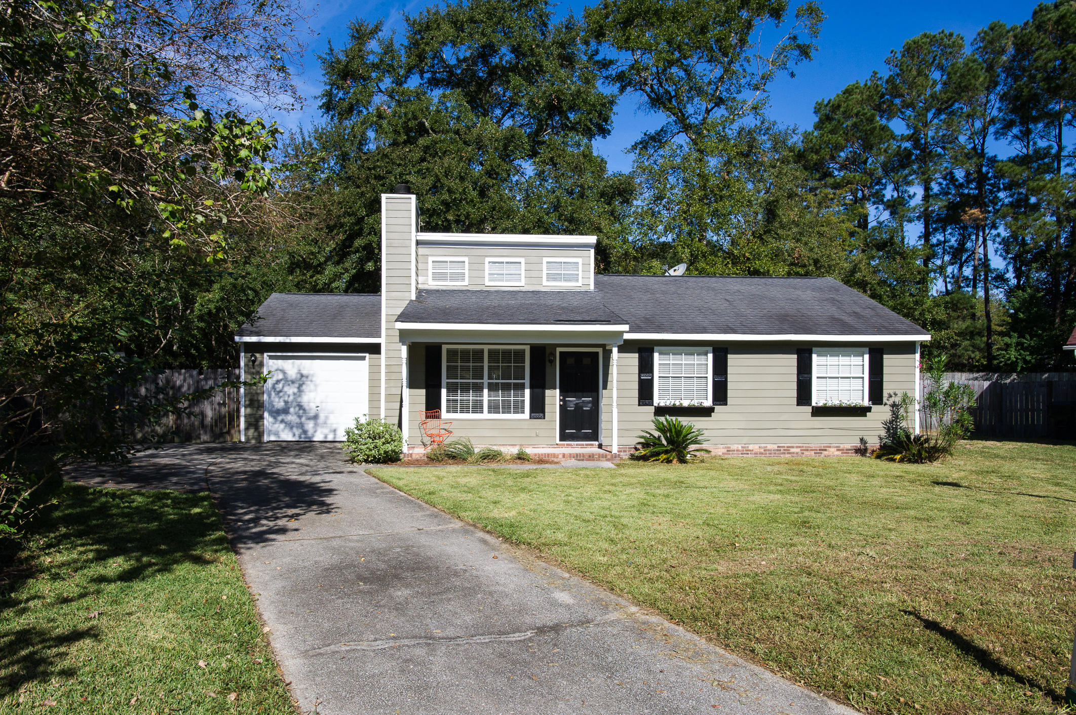 101 Laurel Ridge Road North Charleston, SC 29418 - Photo 3 of 28 STP_3253