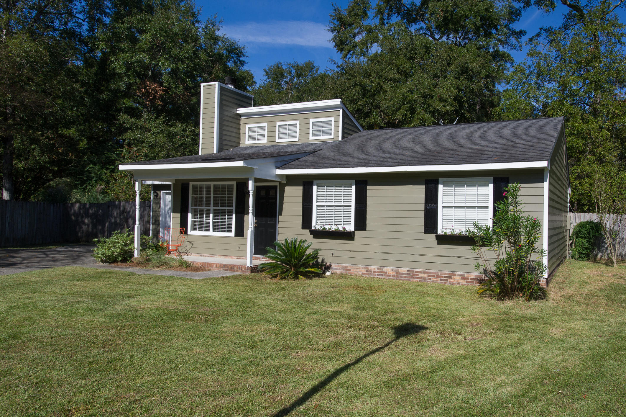 101 Laurel Ridge Road North Charleston, SC 29418 - Photo 4 of 28 STP_3256