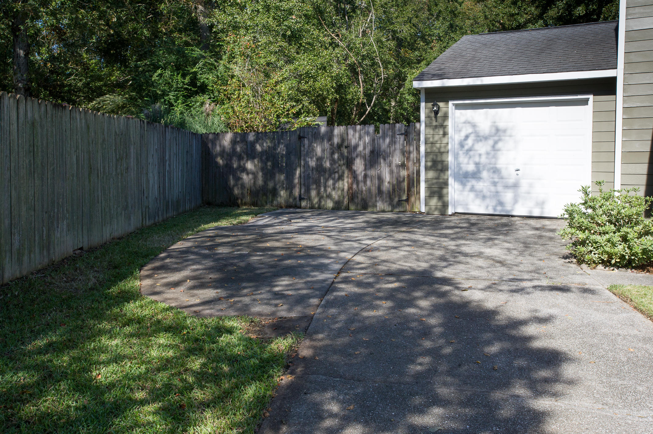 101 Laurel Ridge Road North Charleston, SC 29418 - Photo 5 of 28 STP_3257