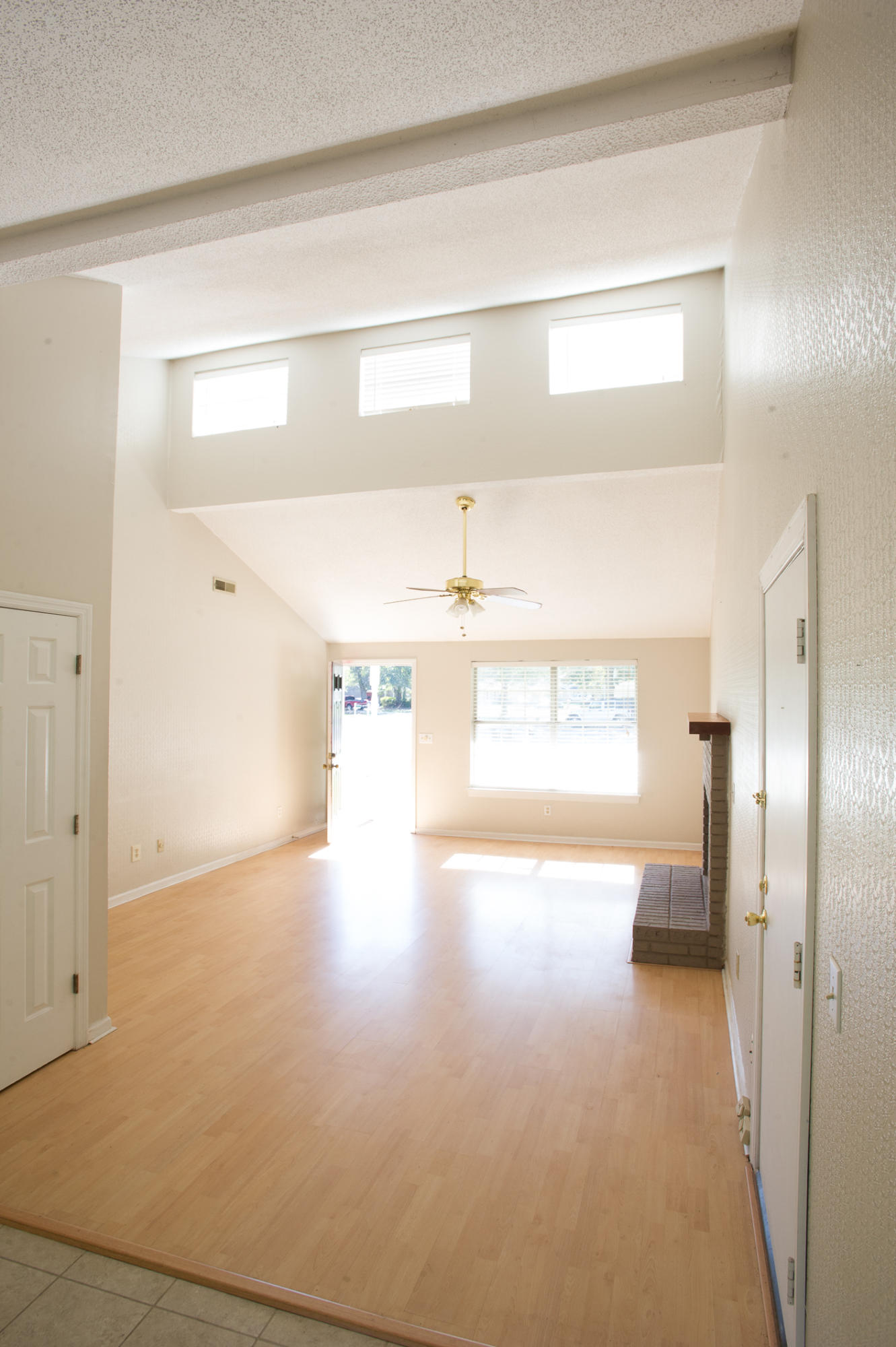 101 Laurel Ridge Road North Charleston, SC 29418 - Photo 9 of 28 STP_3265