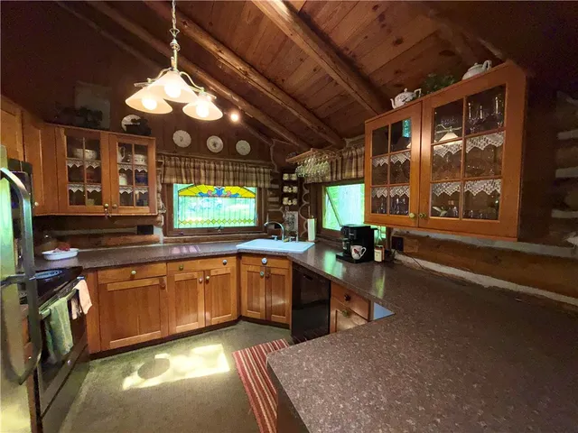 $989,000 | 4108-4109 High Banks, Fayette, NY 14456