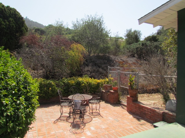 9201 Old Castle Road Valley Center, CA 92082 - Photo 5 of 23 Gallery Image 5