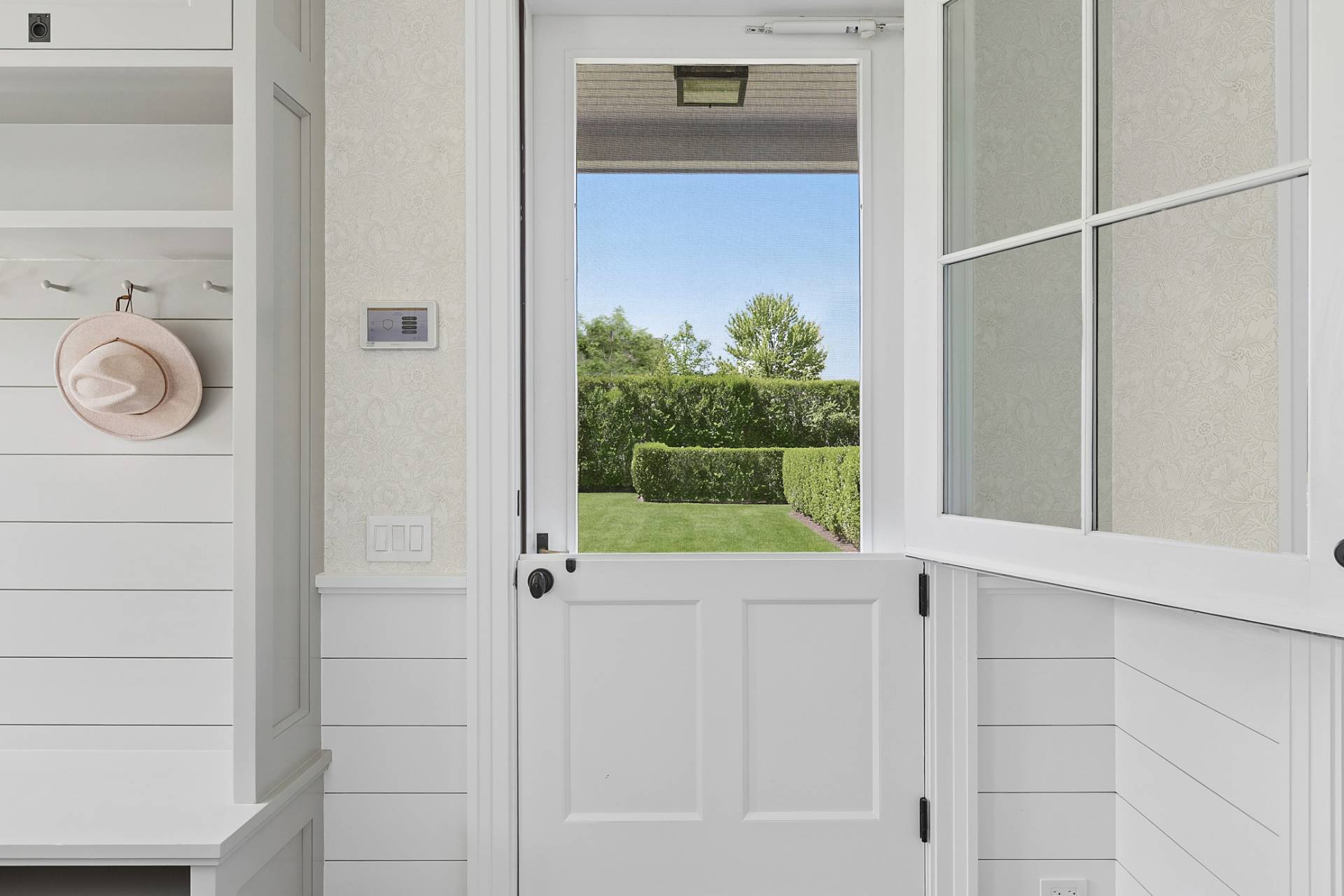 53 Matthews Lane Bridgehampton, NY 11932 - Photo 38 of 50