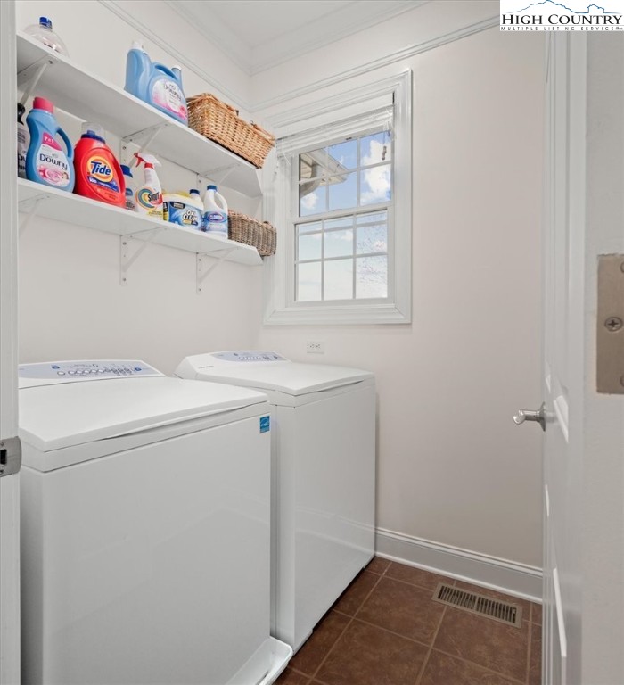 368 Fox Run Lane Sparta, NC 28675 - Photo 12 of 50 a utility room with dryer and washer