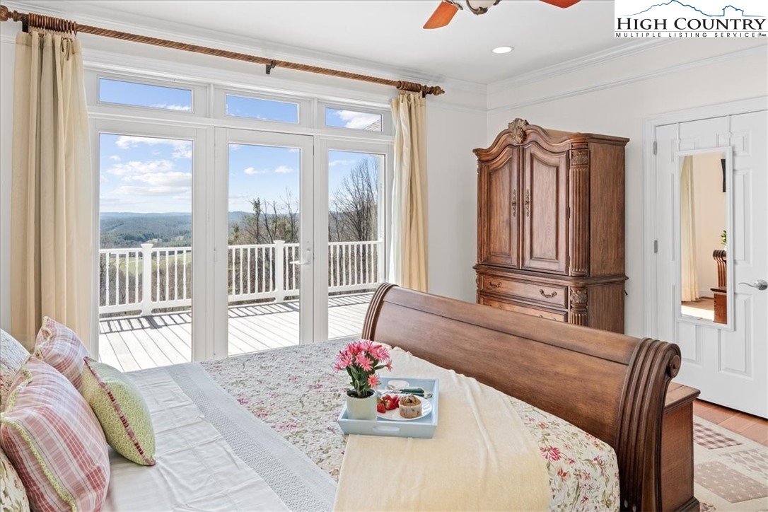 368 Fox Run Lane Sparta, NC 28675 - Photo 19 of 50 a living room with furniture and a window