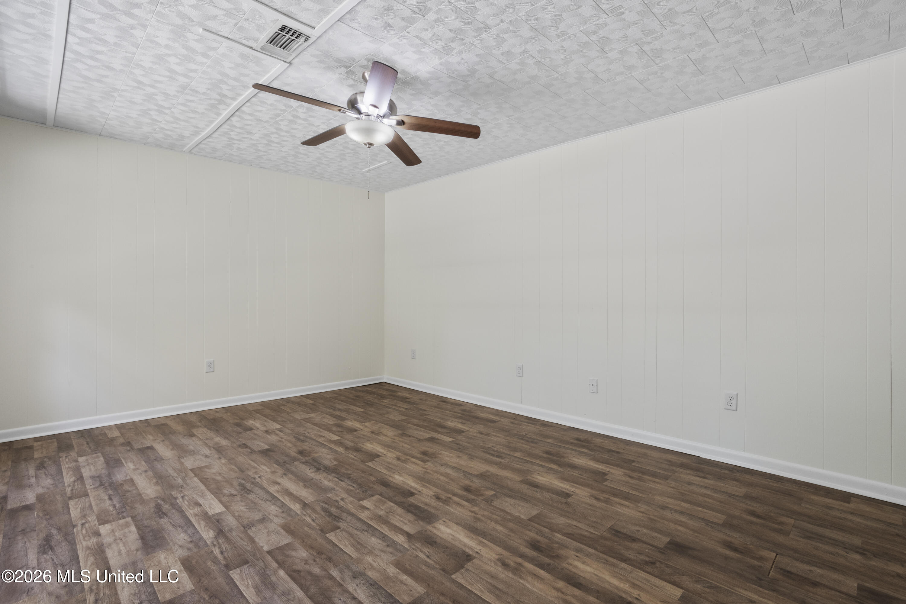 15629 Big Ridge Road Biloxi, MS 39532 - Photo 6 of 31 00005