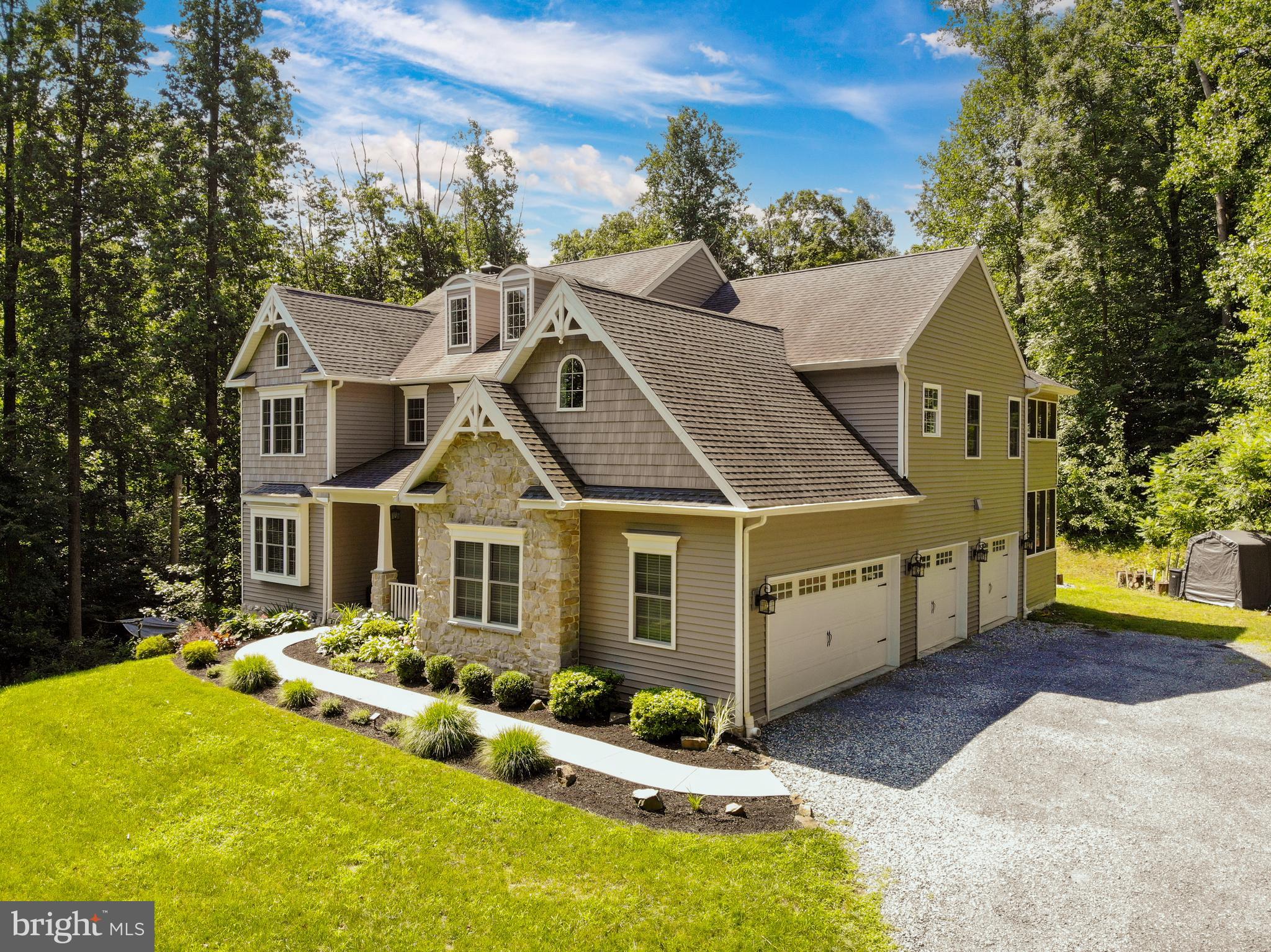 618 Mohns Hill Road Reading, PA 19608 - Photo 2 of 63