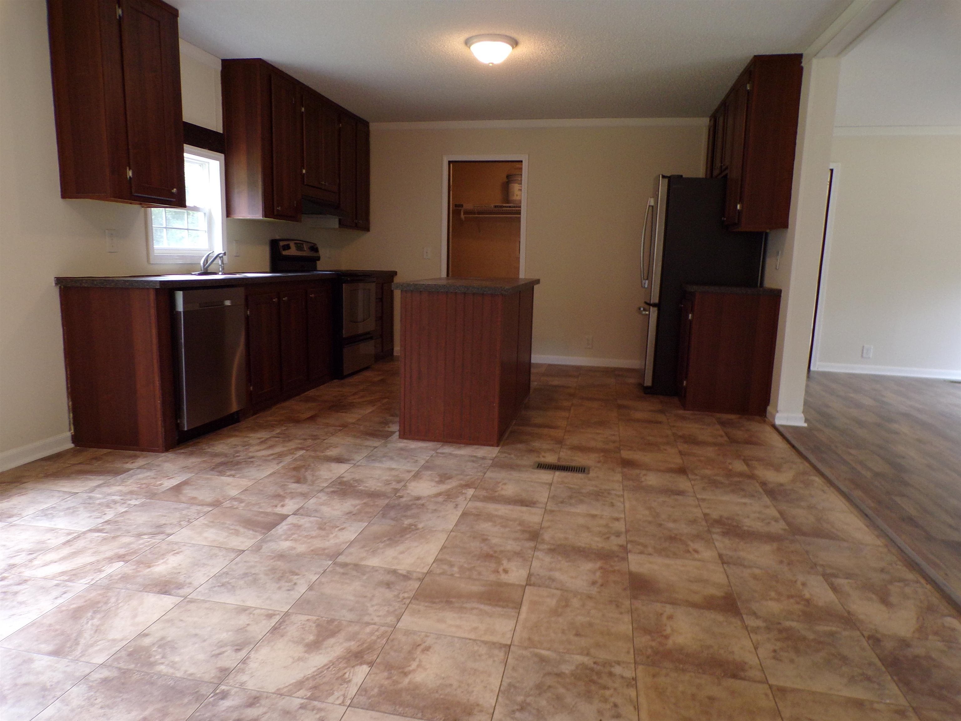 170 John David Road Gordon, AL 36343 - Photo 7 of 19 Gallery Image 7