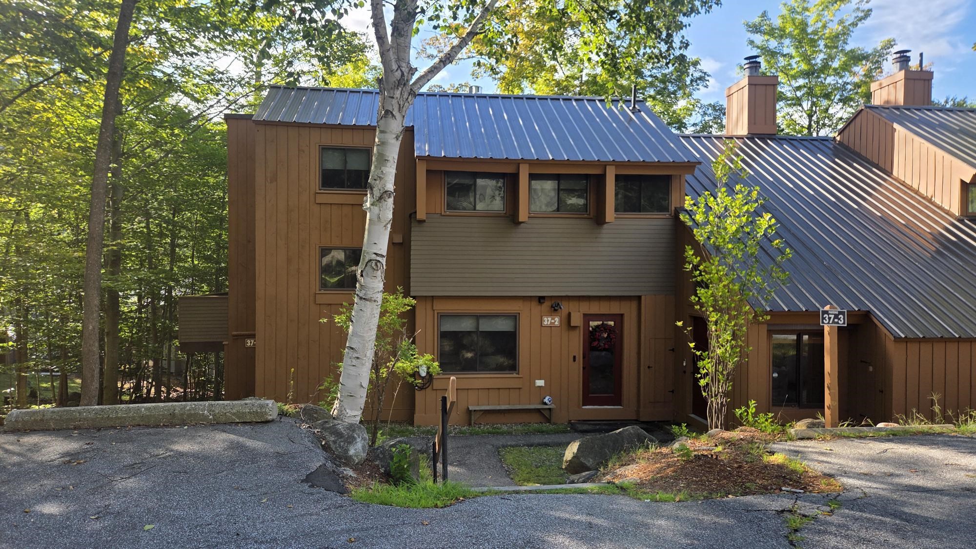 37 Whaleback Road, Unit 1&2 Lincoln, NH 03251 - Photo 1 of 22 Gallery Image 1