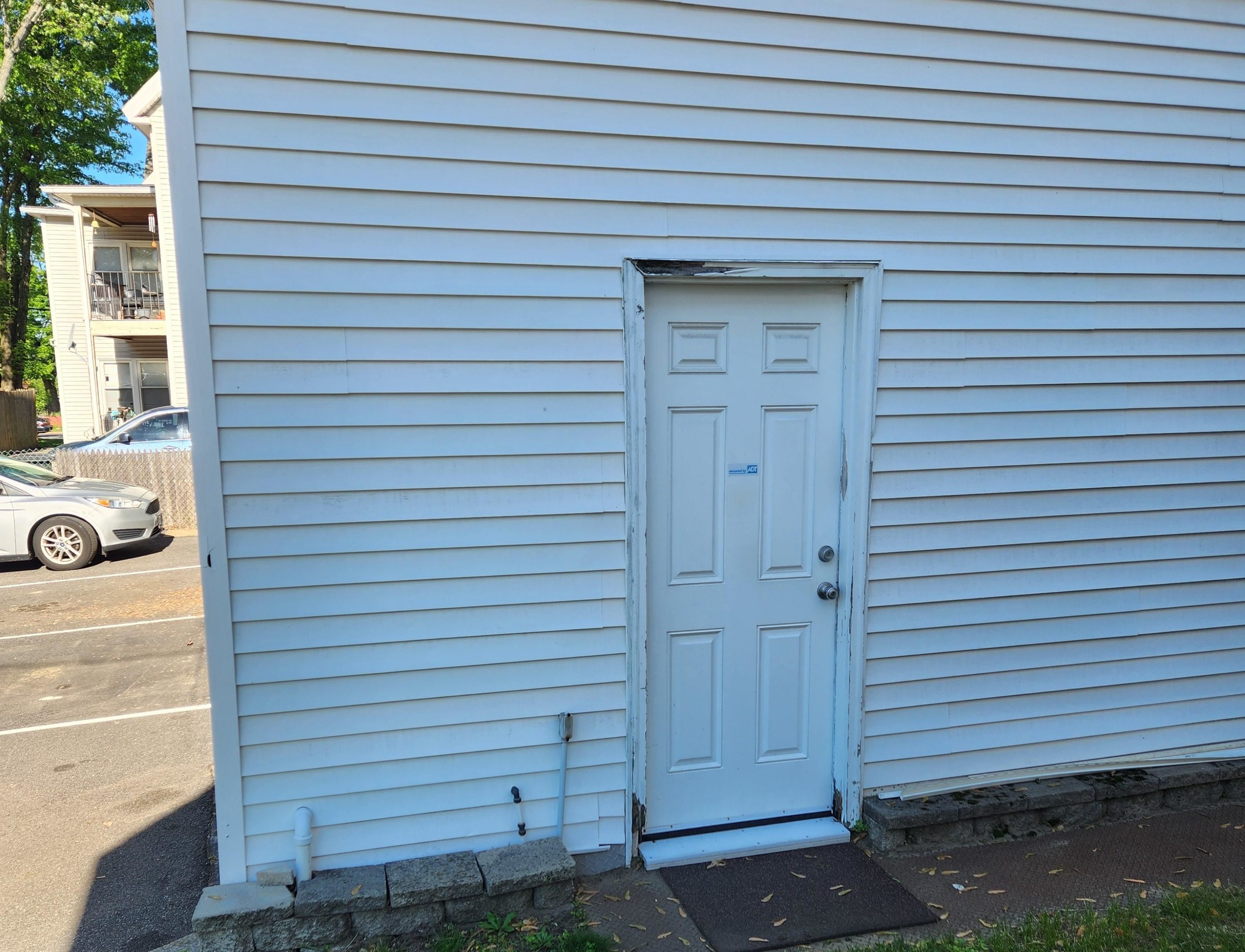 3 Mcilvin Street, Unit B Manchester, NH 03103 - Photo 25 of 31
