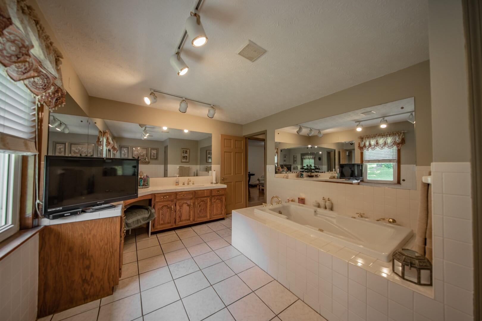 111 Shadow Way Del Rio, TN 37727 - Photo 19 of 40 14