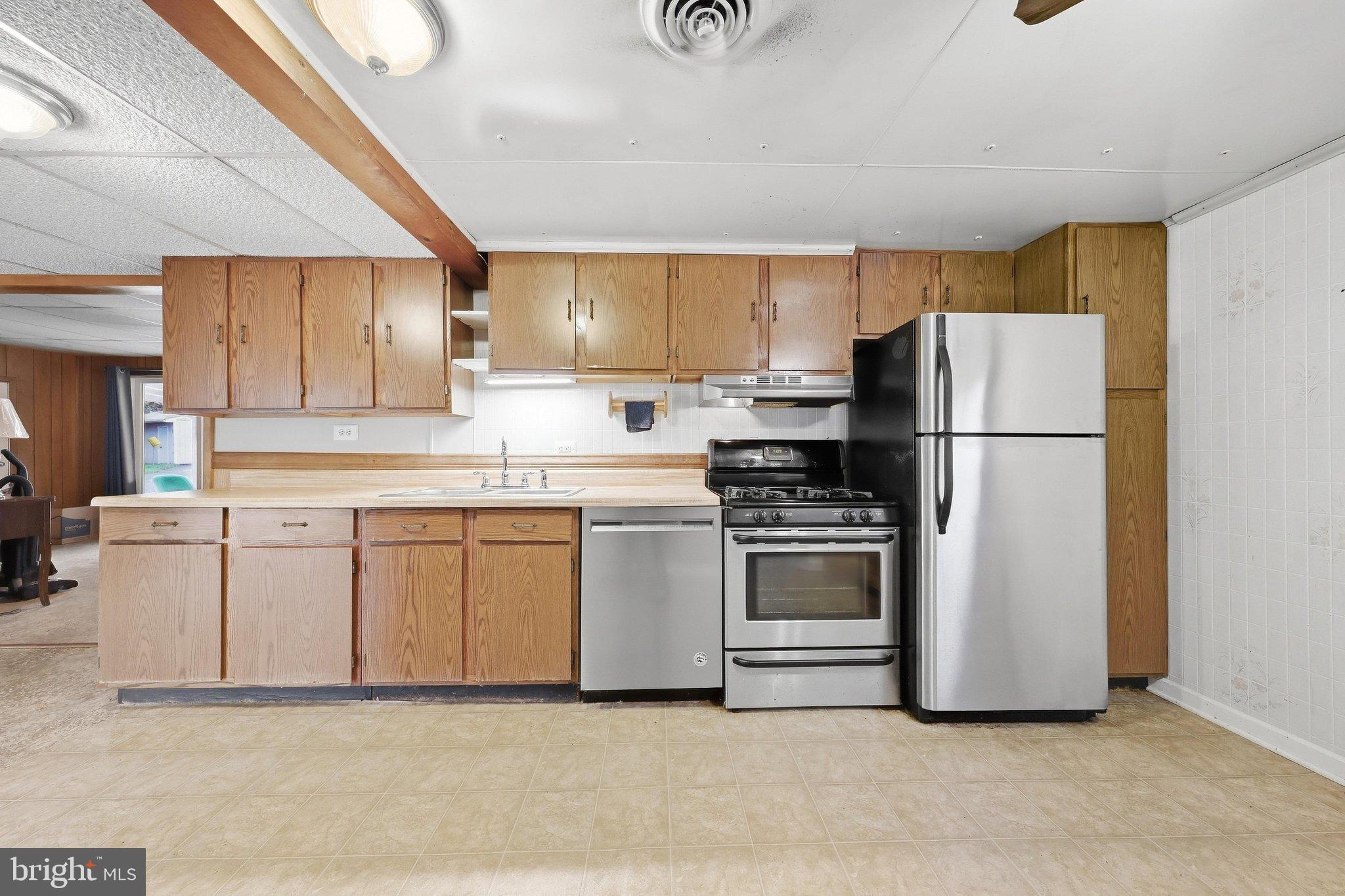 12349 Layman Road Thurmont, MD 21788 - Photo 14 of 50 Kitchen