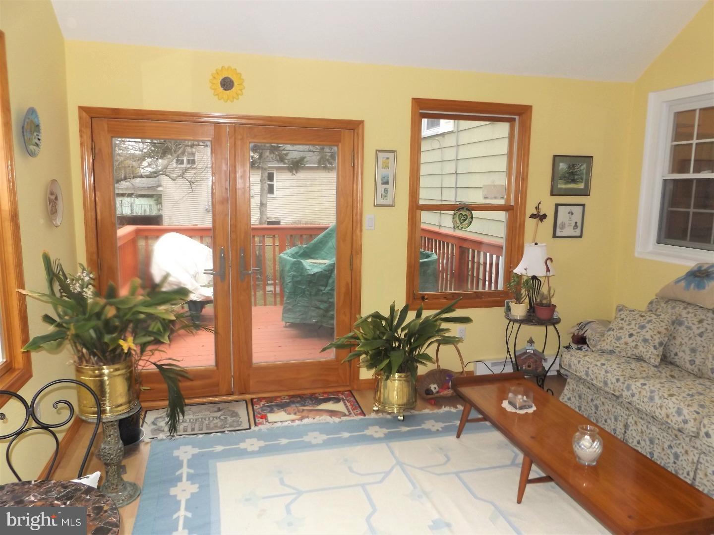 971 Windsor Road Warminster, PA 18974 - Photo 11 of 25