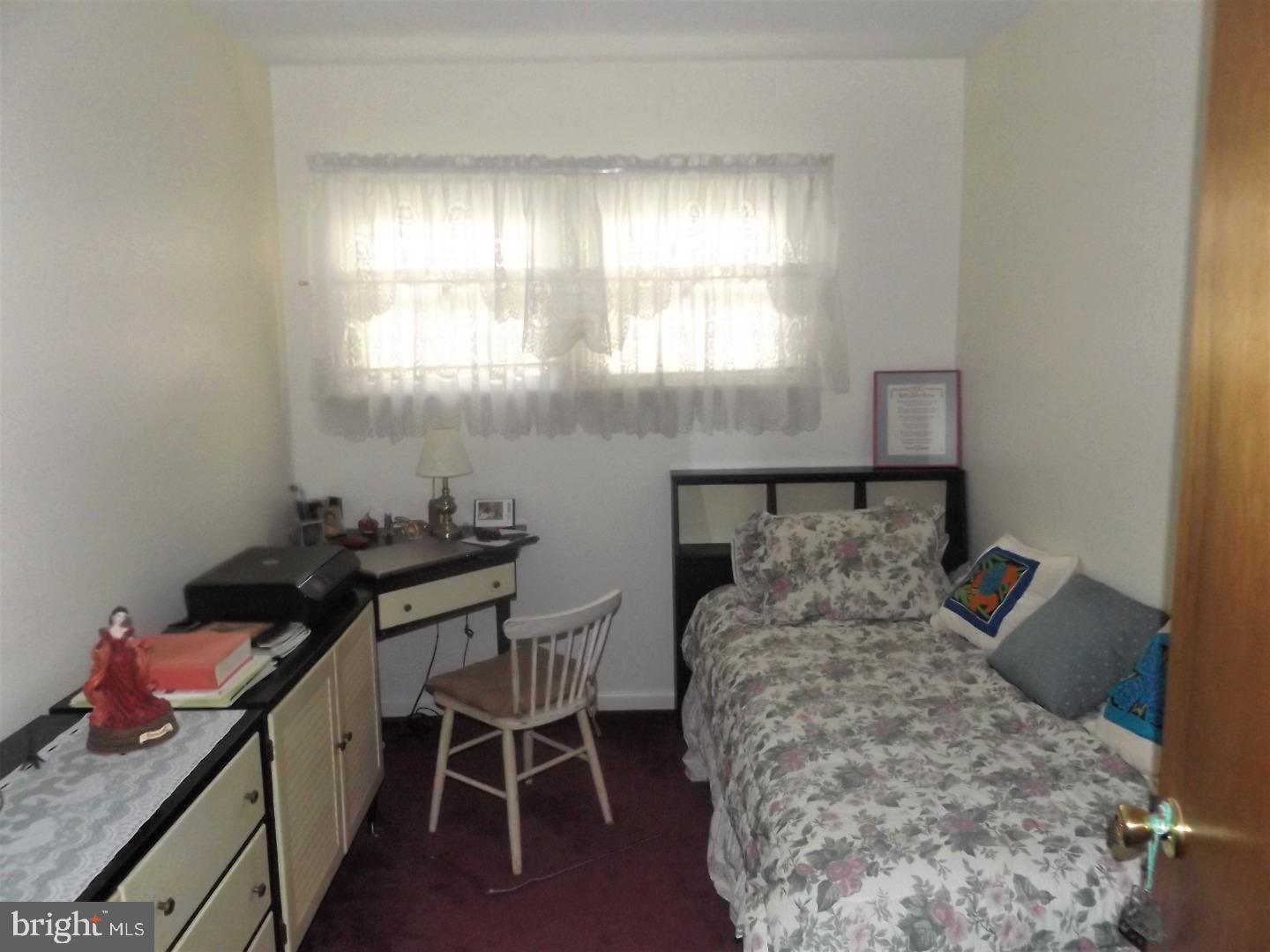971 Windsor Road Warminster, PA 18974 - Photo 17 of 25