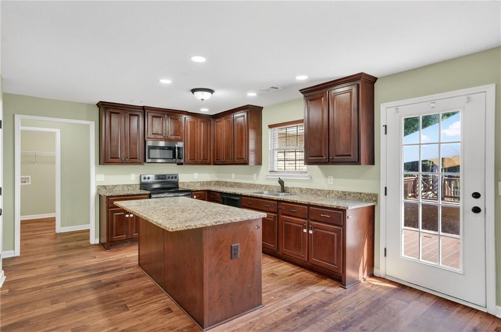 402 Renee Road Pendergrass, GA 30567 - Photo 22 of 50