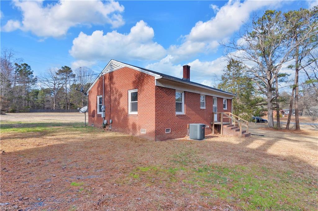 1052 North Main Street Troy, NC 27371 - Photo 18 of 24