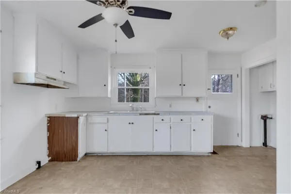$140,000 | 1052 North Main Street, Troy, NC 27371