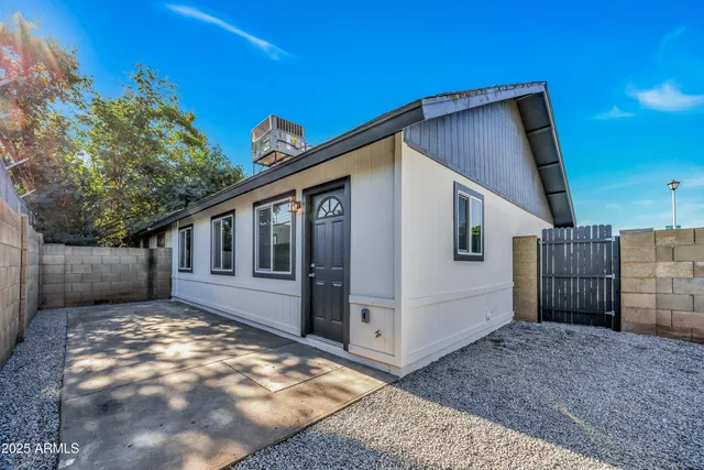 $309,000 | 5747 North 67th Drive, Glendale, AZ 85303