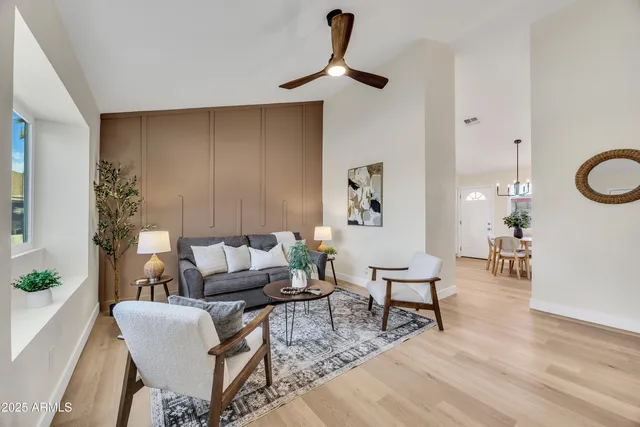 $309,000 | 5747 North 67th Drive, Glendale, AZ 85303