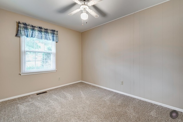 55 Sheffield Road Montgomery, IL 60538 - Photo 22 of 28 an empty room with a window