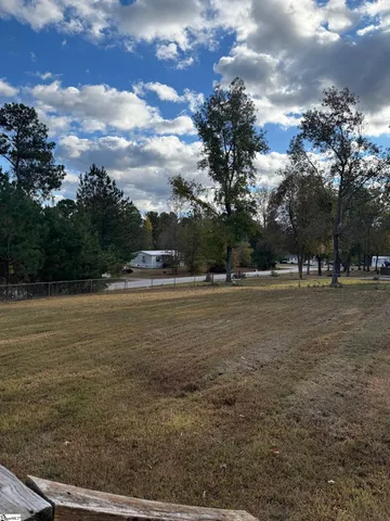 $140,000 | 201 Archer Drive, Laurens, SC 29360