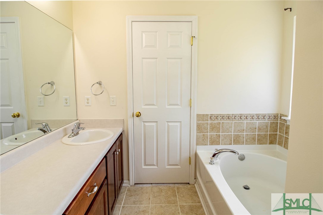 202 Brookstone Court Rincon, GA 31326 - Photo 17 of 32