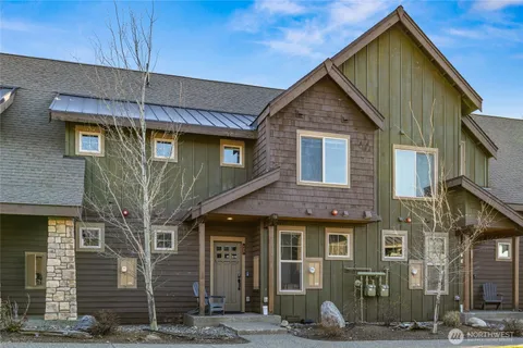 $920,000 | 123 Big Hill Drive, Cle Elum, WA 98922