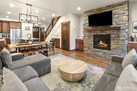 $920,000 | 123 Big Hill Drive, Cle Elum, WA 98922
