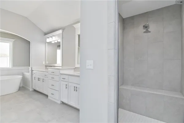 $649,950 | 2761 West Park Street, Olathe, KS 66061