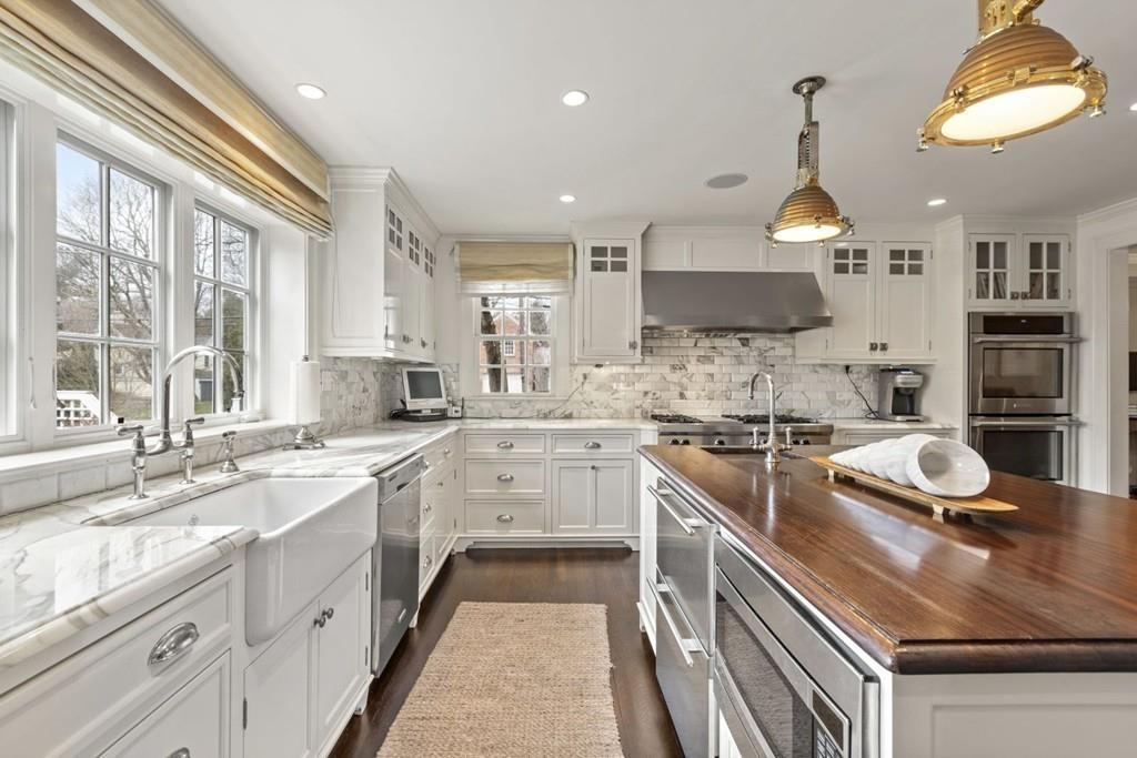 94 Edmunds Road Wellesley, MA 02481 - Photo 18 of 29