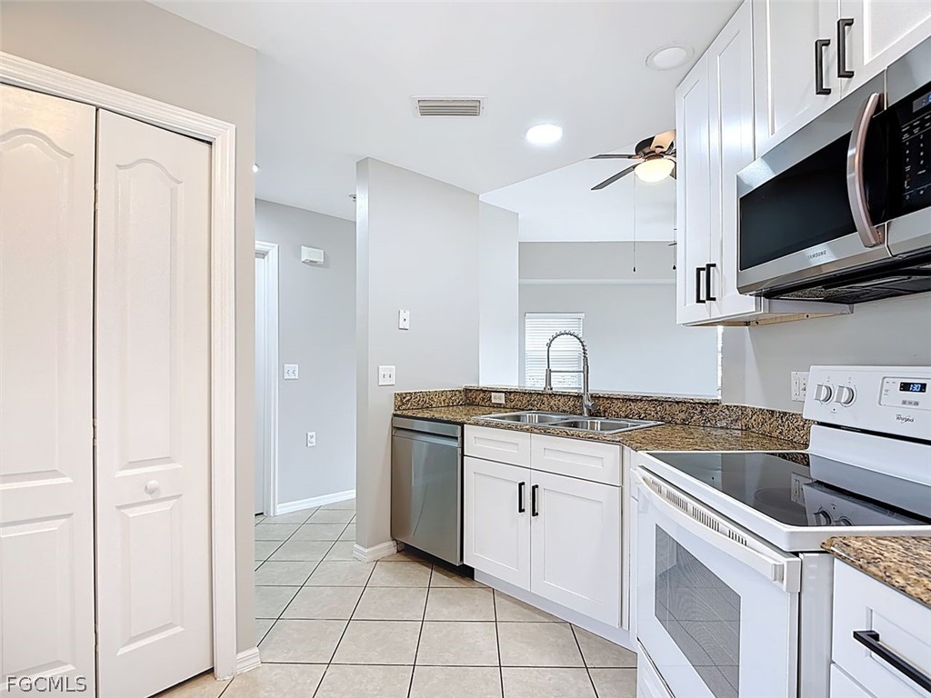 12151 Summergate Circle, Unit R101 Fort Myers, FL 33913 - Photo 2 of 48