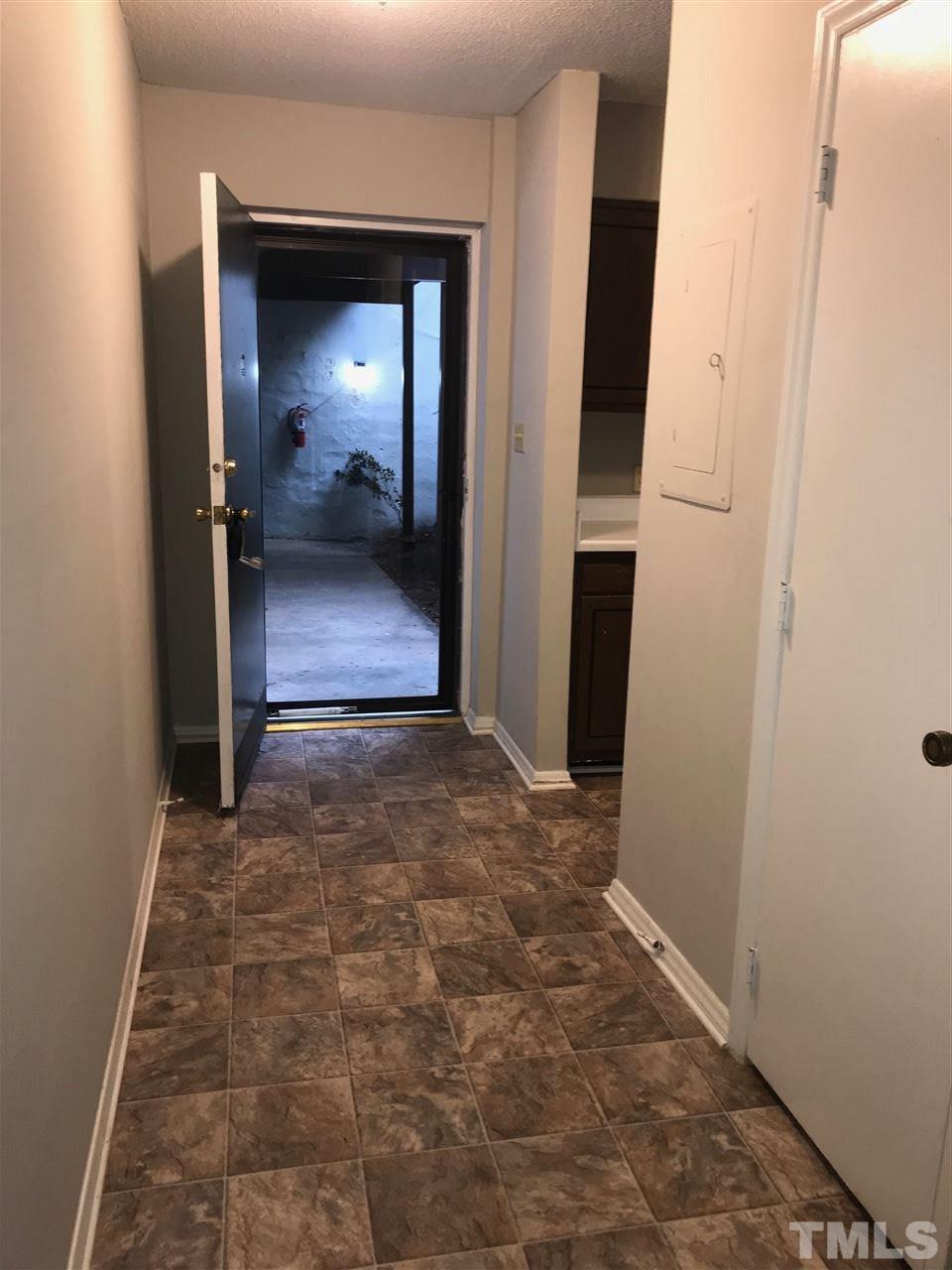 5026 Flint Ridge Place, Unit 5026 Raleigh, NC 27609 - Photo 2 of 6