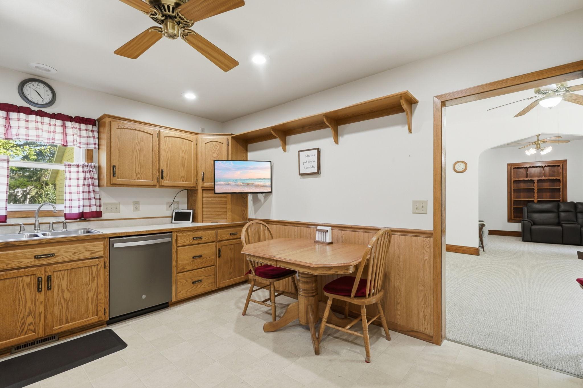 120 3rd Street West Hector, MN 55342 - Photo 11 of 34