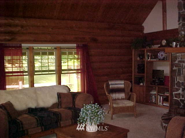 225 South Military Road Winlock, WA 98596 - Photo 11 of 15