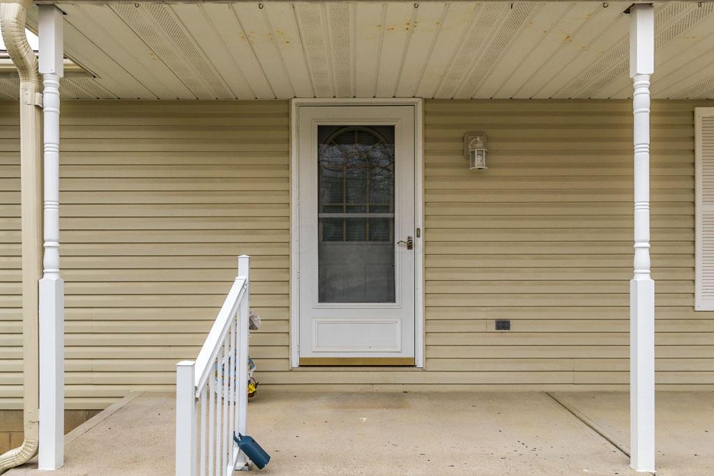 147 Harrison Street Galena, OH 43021 - Photo 2 of 37