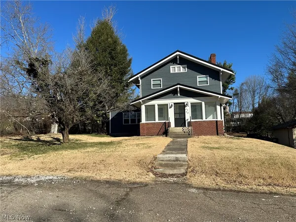 $309,900 | 6123 Fairdale Drive, Cambridge, OH 43725