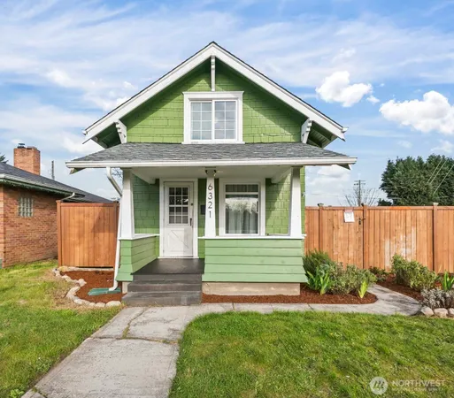 $484,000 | 6321 South Park Avenue, Tacoma, WA 98408