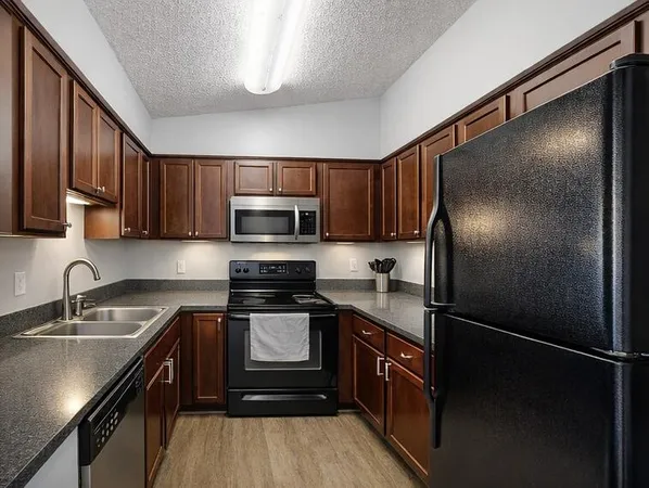 $192,500 | 7670 Westwood Drive, Unit 718, Tamarac, FL 33321