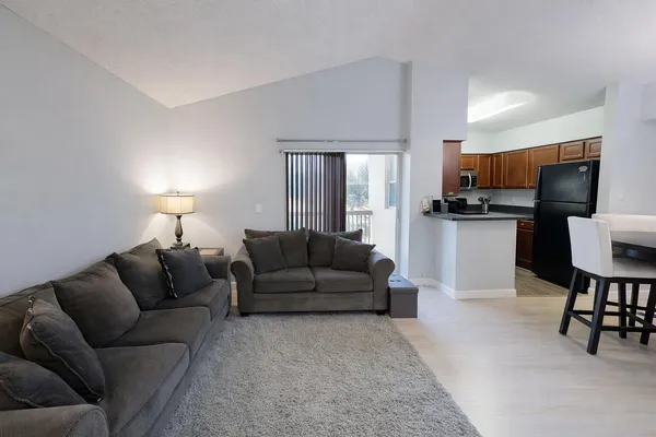 $192,500 | 7670 Westwood Drive, Unit 718, Tamarac, FL 33321