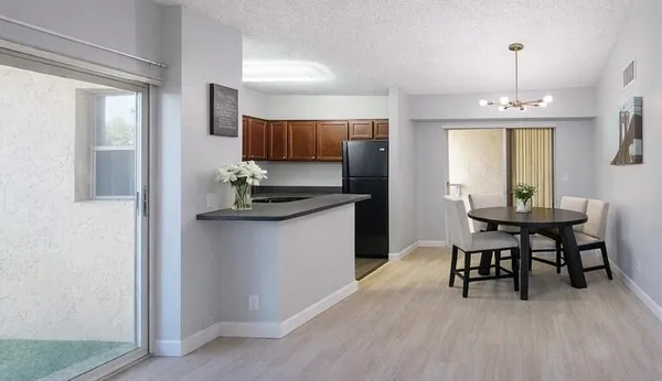 $192,500 | 7670 Westwood Drive, Unit 718, Tamarac, FL 33321